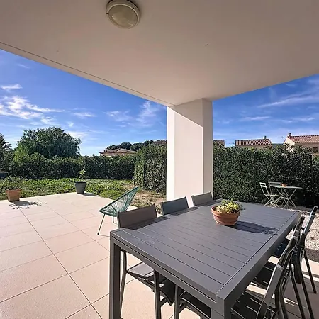 Avec Jardin Et Parking Privé à - Fr-1-770-61 *