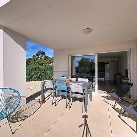 Avec Jardin Et Parking Prive A - Fr-1-770-61 La Ciotat