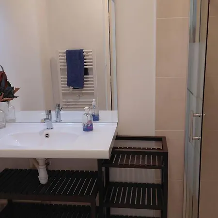 Apartamento Avec Jardin Et Parking Privé à - Fr-1-770-61